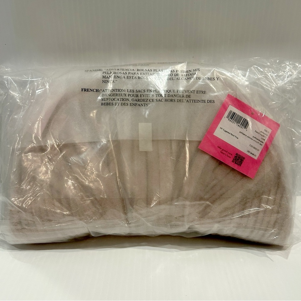 Kate Spade Patisserie Pleated 3d Croissant Clutch & Crossbody NWT/NIP 🥐🍓 - Picture 9 of 9